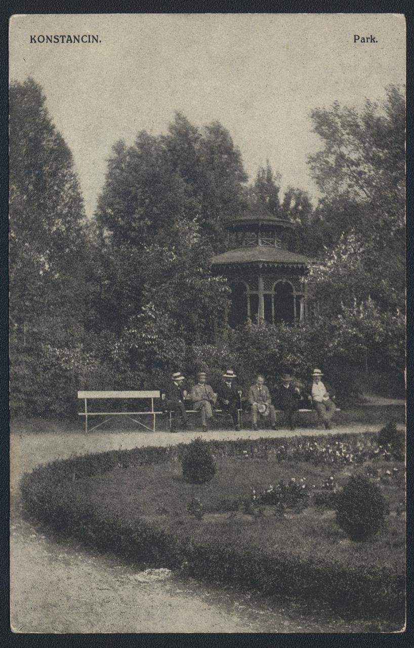 ok. 1905, altana chińska w parku. Zbiory Polony