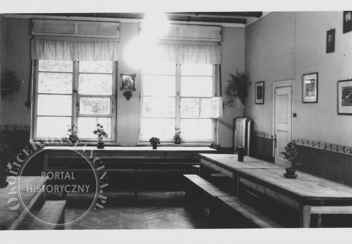 Harcerski Dom Dziecka Anusia (lata 40-te XX w., zbiory Andrzeja Sowińskiego)