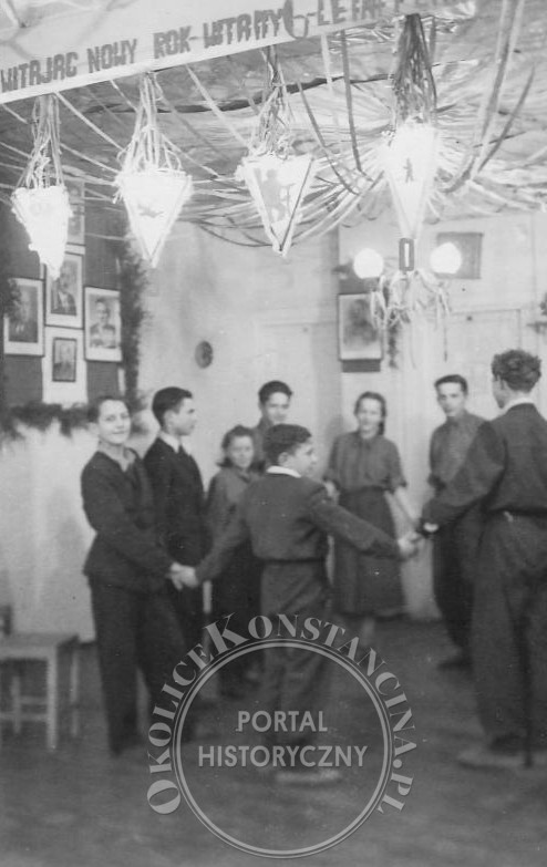 Nowy Rok w Domu Dziecka Bojowników o Wolność i Demokrację (1949 r, zbiory Witolda Rawskiego)